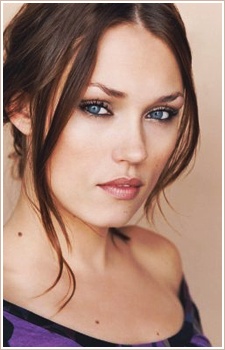 Clare Grant