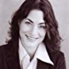Traci  Dinwiddie