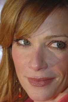 Lauren Holly