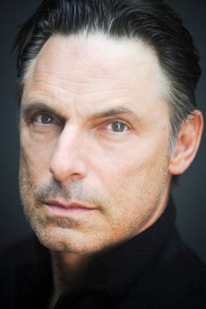 Nicholas Guest