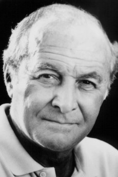 Robert Loggia